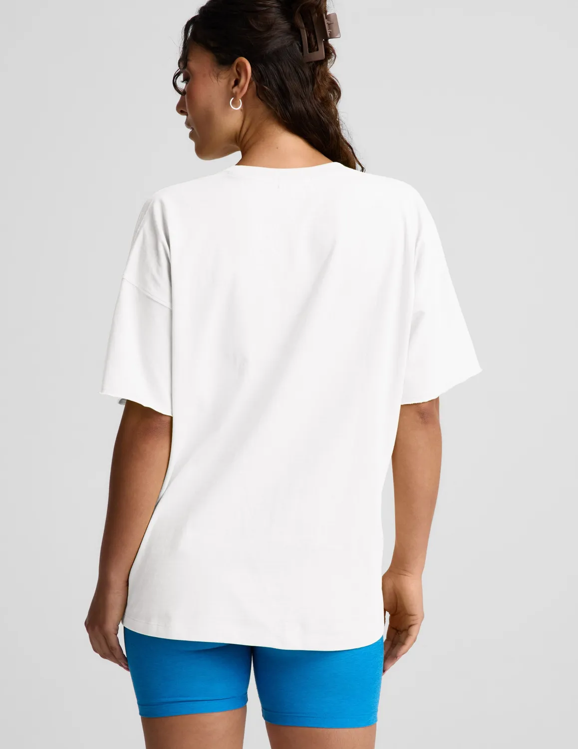 Beyond Yoga SoftKnit Better Than Ever Oversized V-Neck t-shirt Crisp White