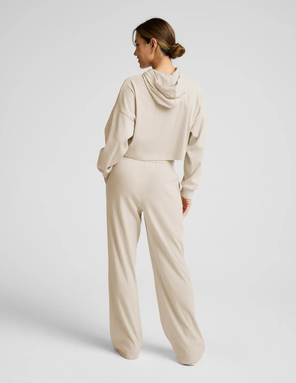 Beyond Yoga Breathe Easy Ribbed Wide Leg Pant byxor Ivory ribbade