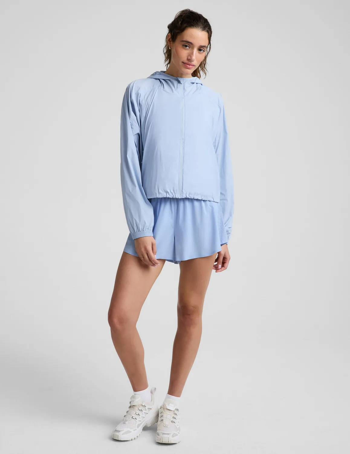 Beyond Yoga Places To Go jacka Pastel Periwinkle UPF 50+