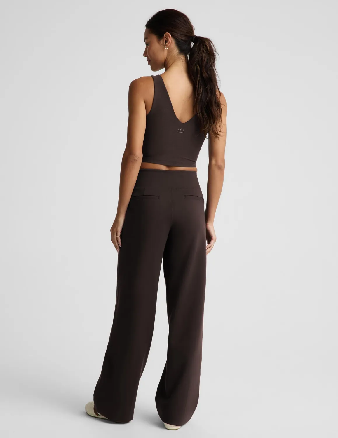 Beyond Yoga Ponte Straight Leg Pant 31" byxor mörkbrun fickor