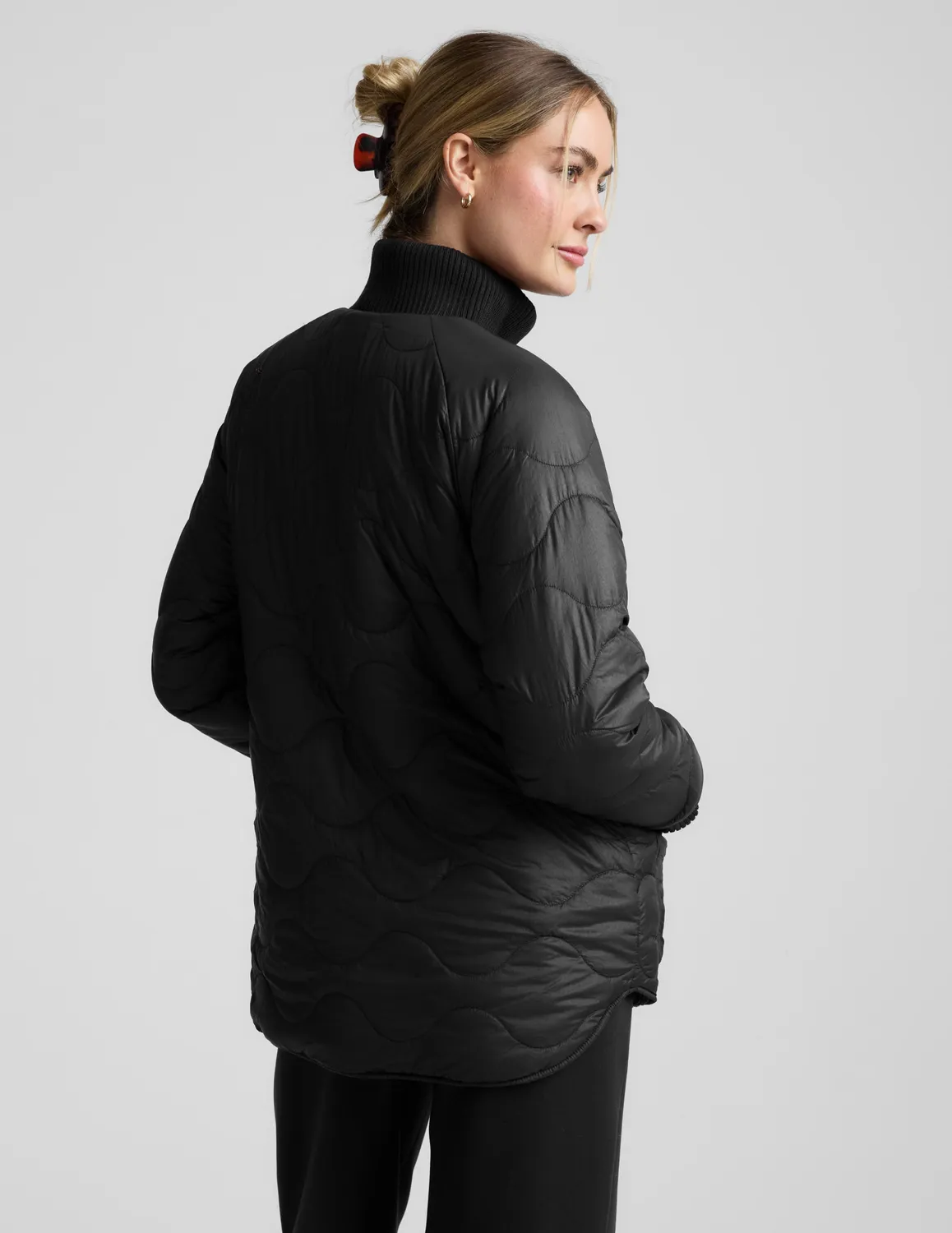 Beyond Yoga 2-Way Quilted Jacket vändbar jacka svart