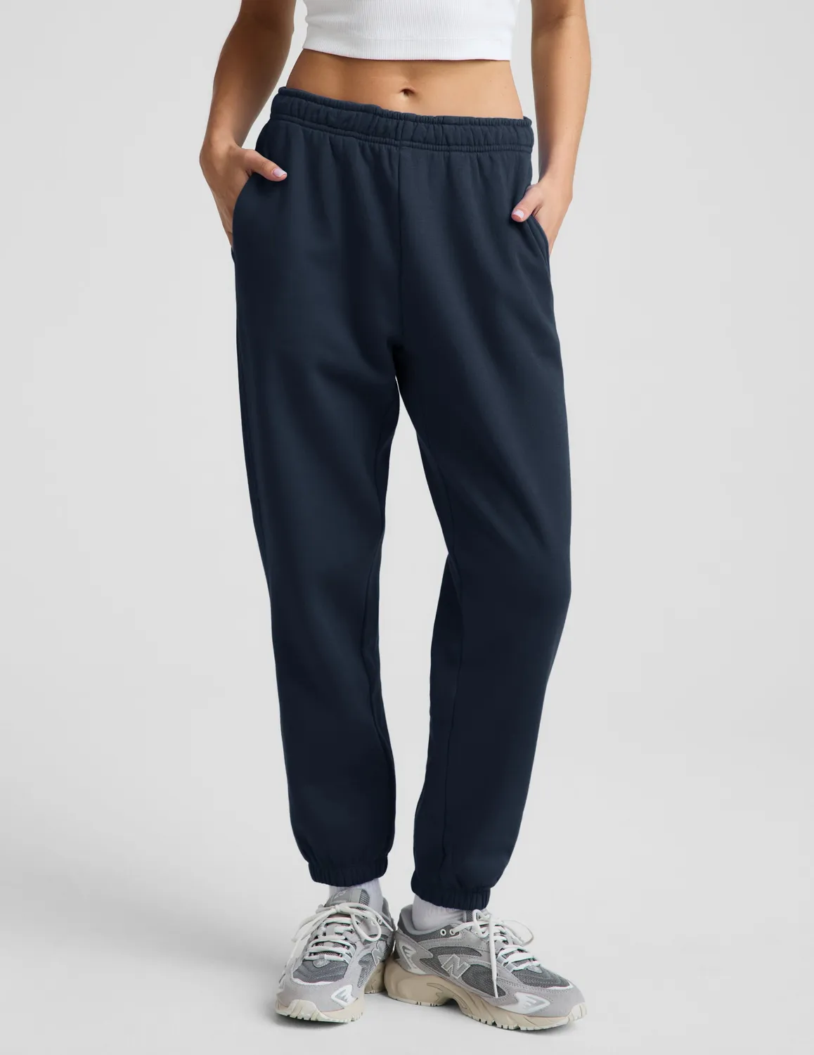 Beyond Yoga LuxeFleece 2.0 Jogger 26" mjukisbyxor Navy bomull