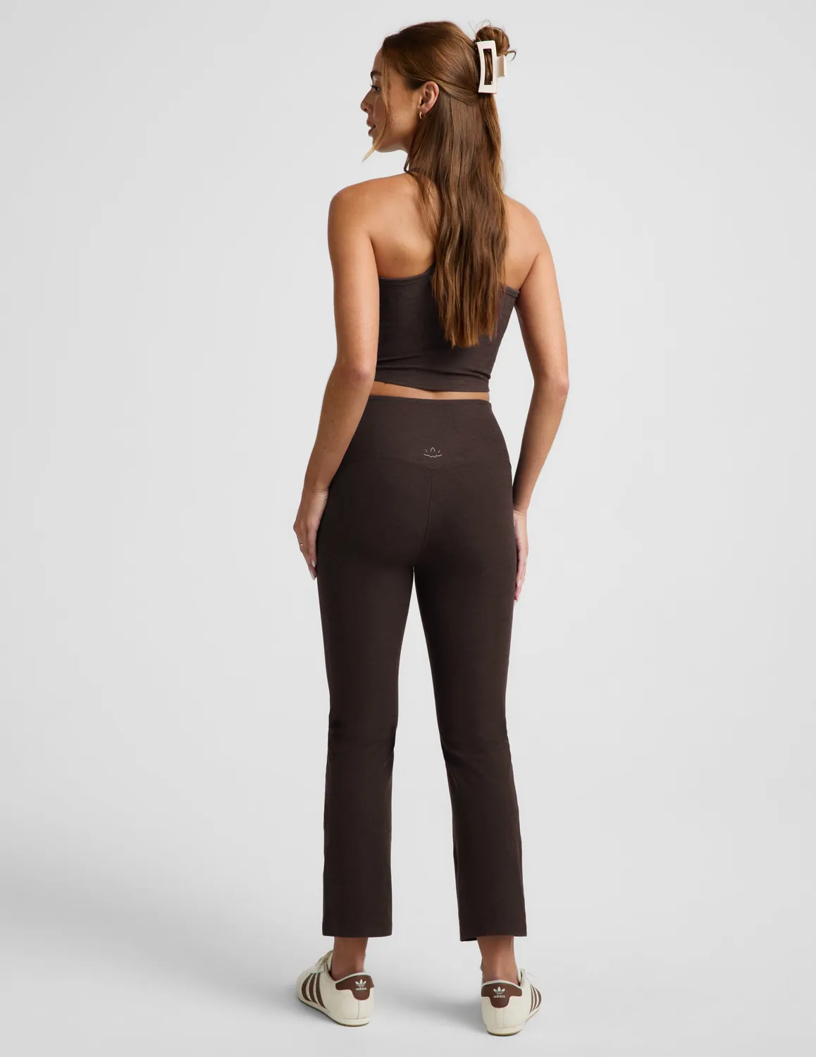 Beyond Yoga Spacedye Pintuck Kick Flare flarebyxa Dark Chocolate capri