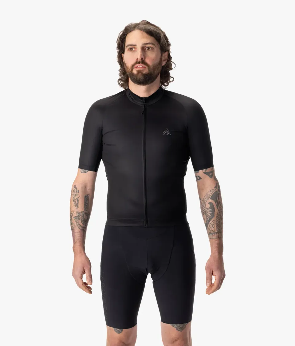 7mesh Atlas Short Sleeve cykeltröja Black ventilerande