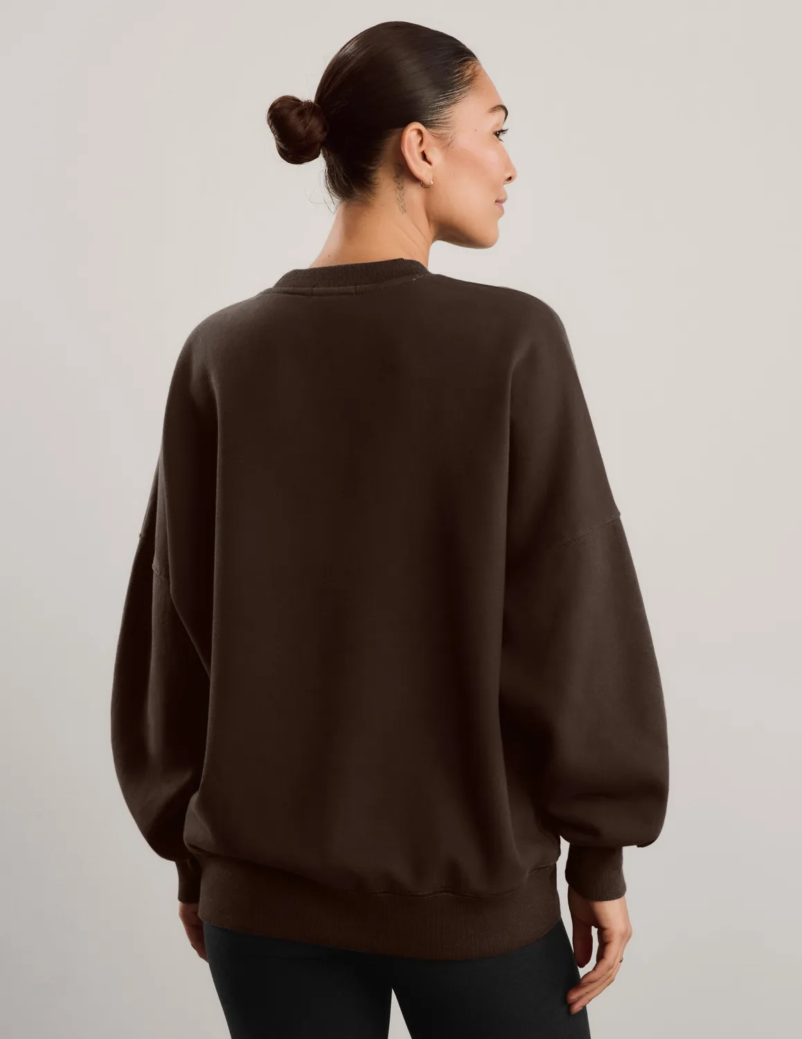 Beyond Yoga LuxeFleece 2.0 Oversized sweatshirt Dark Chocolate