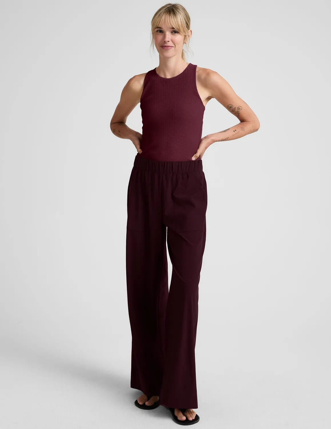Beyond Yoga Refocus Ribbed Classic Tank linne Dark Cherry stretch
