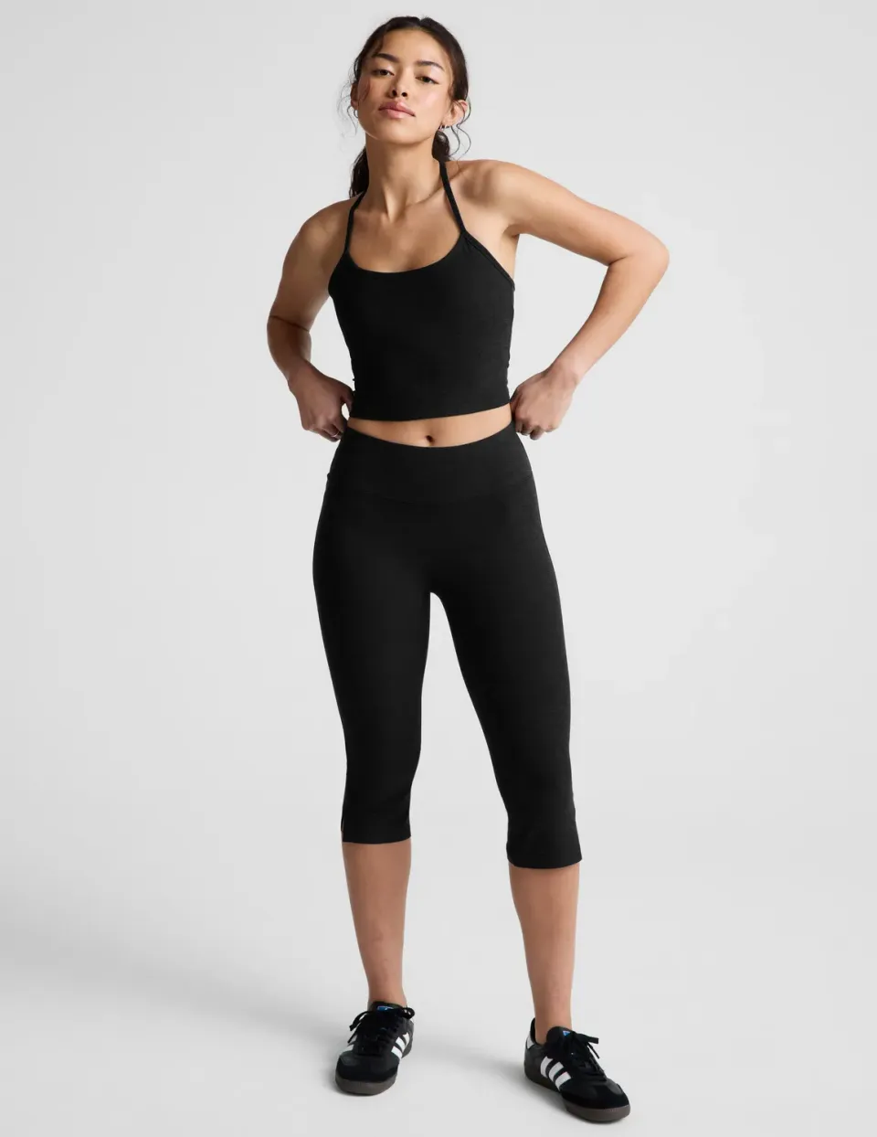 Beyond Yoga Spacedye Mid-Rise Slit Pedal Pusher leggings Darkest Night svart