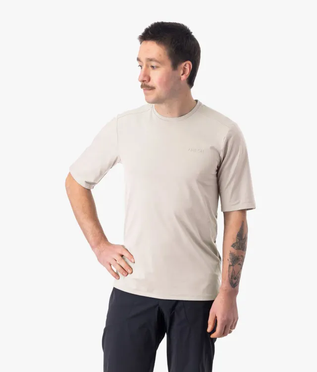 7mesh Atlas t-shirt herr almond UPF 30+