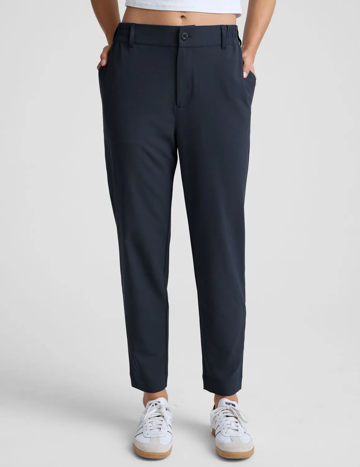 Beyond Yoga Status Tapered Pant byxor Nocturnal Navy blå