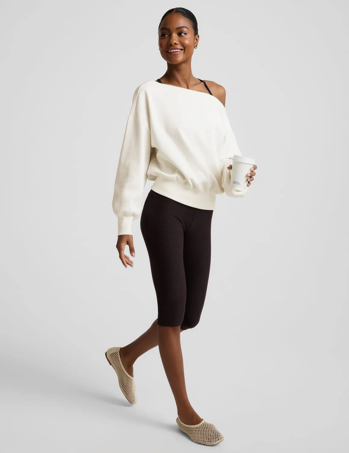 Beyond Yoga LuxeFleece 2.0 Off The Shoulder tröja Fresh Snow bomull