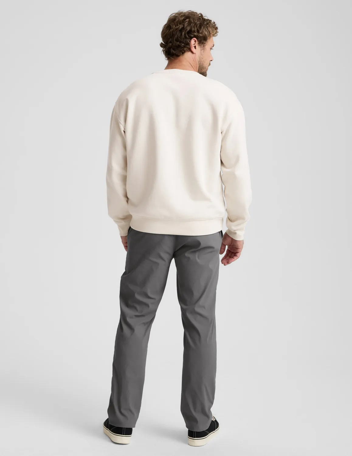 Beyond Yoga Element Chino 30" chinos lunar gray stretch