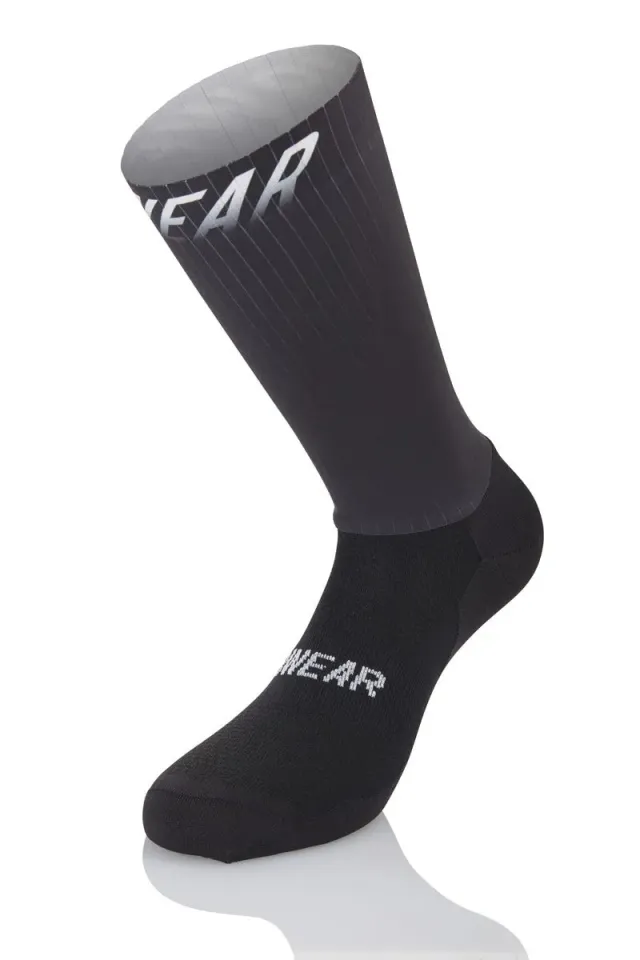 MB Wear Aero Fast Black cykelstrumpor svart aero