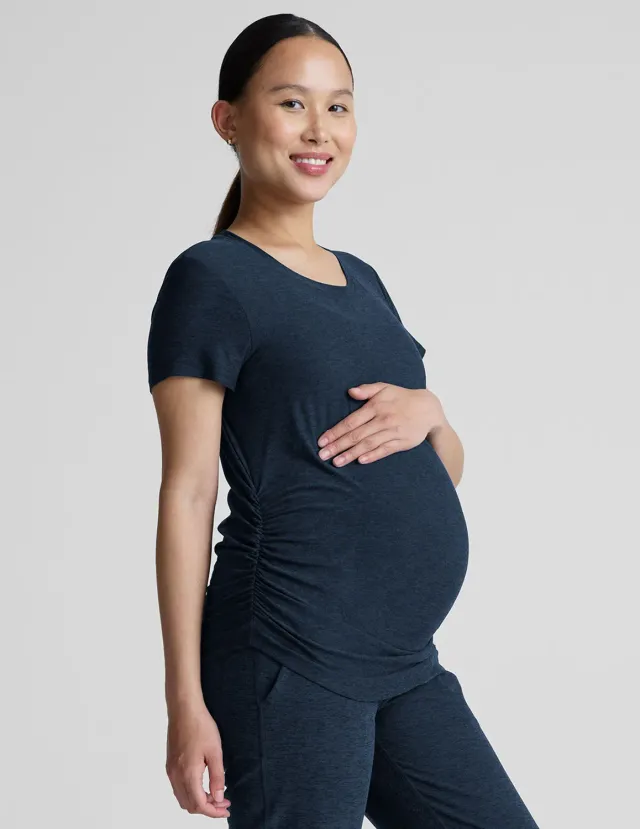 Beyond Yoga Featherweight One & Only gravid-t-shirt Nocturnal Navy mjuk