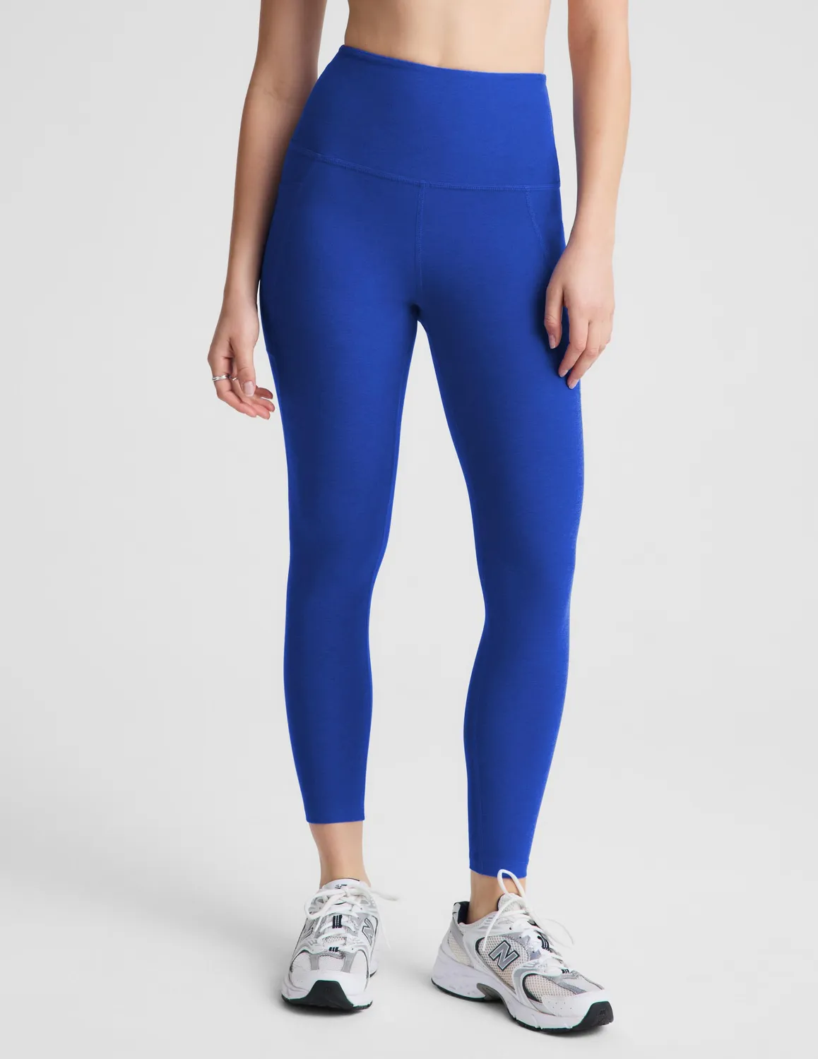 Beyond Yoga Spacedye Out Of Pocket High Waisted Midi leggings blå med fickor