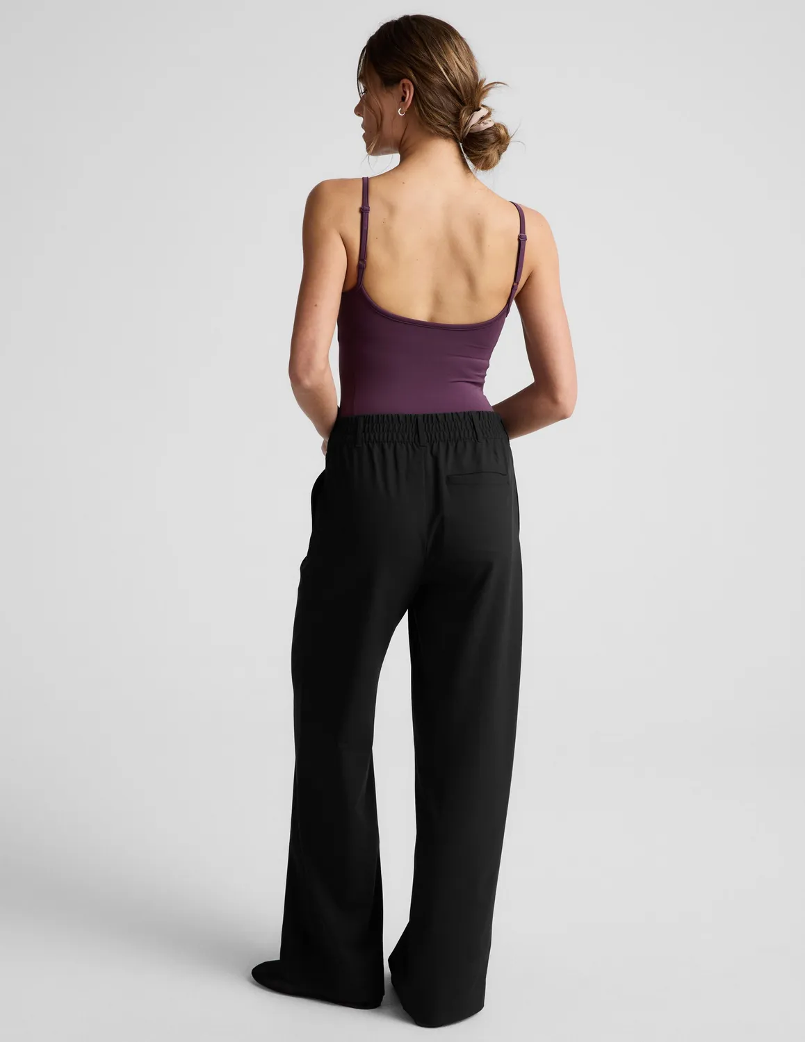 Beyond Yoga Pristine Bodysuit body Brilliant Blackberry inbyggd BH