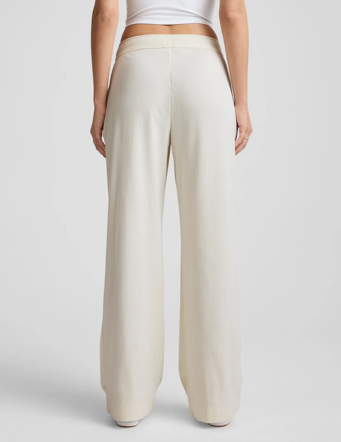 Beyond Yoga Breathe Easy Comfort Cord Pant byxor Dove manchester