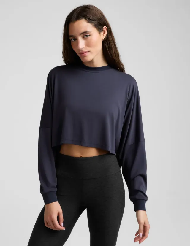 Beyond Yoga Studio Luxe Cropped träningströja marinblå relaxed