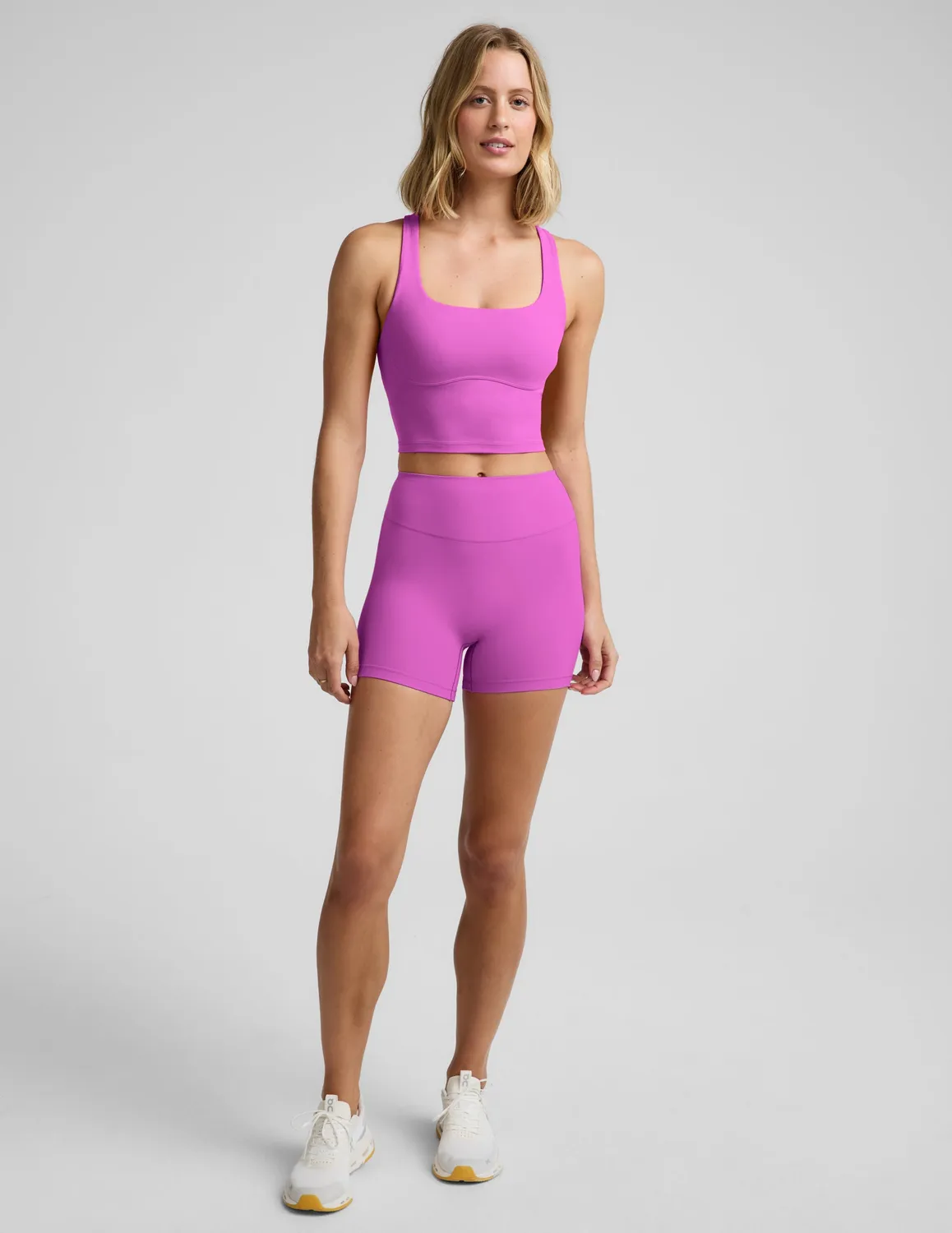 Beyond Yoga Glowzone Medium Impact Cropped Tank sporttopp rosa