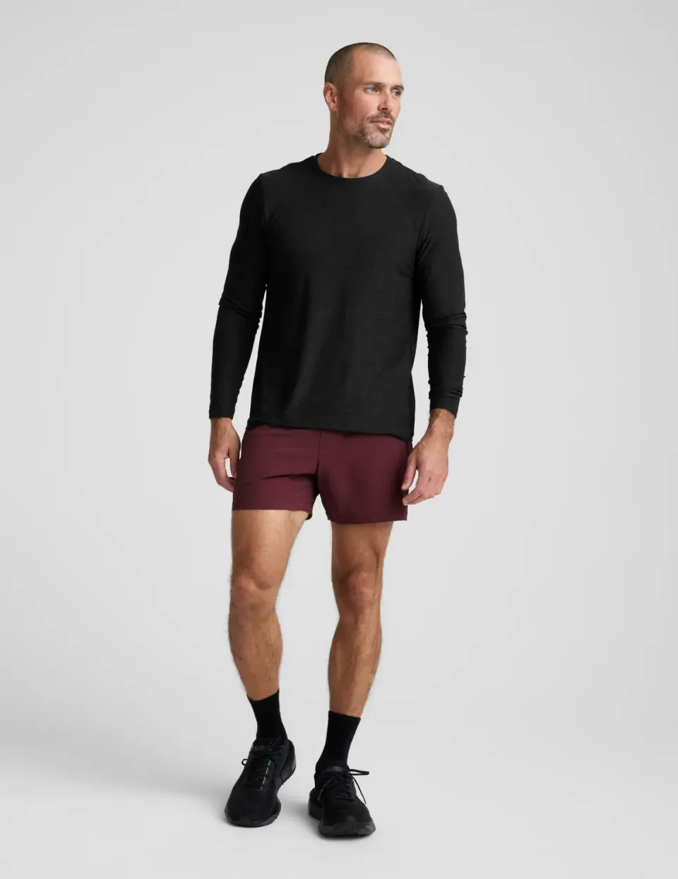 Beyond Yoga Pivotal 2.0 Men's Short 5" träningsshorts Deep Maroon löp