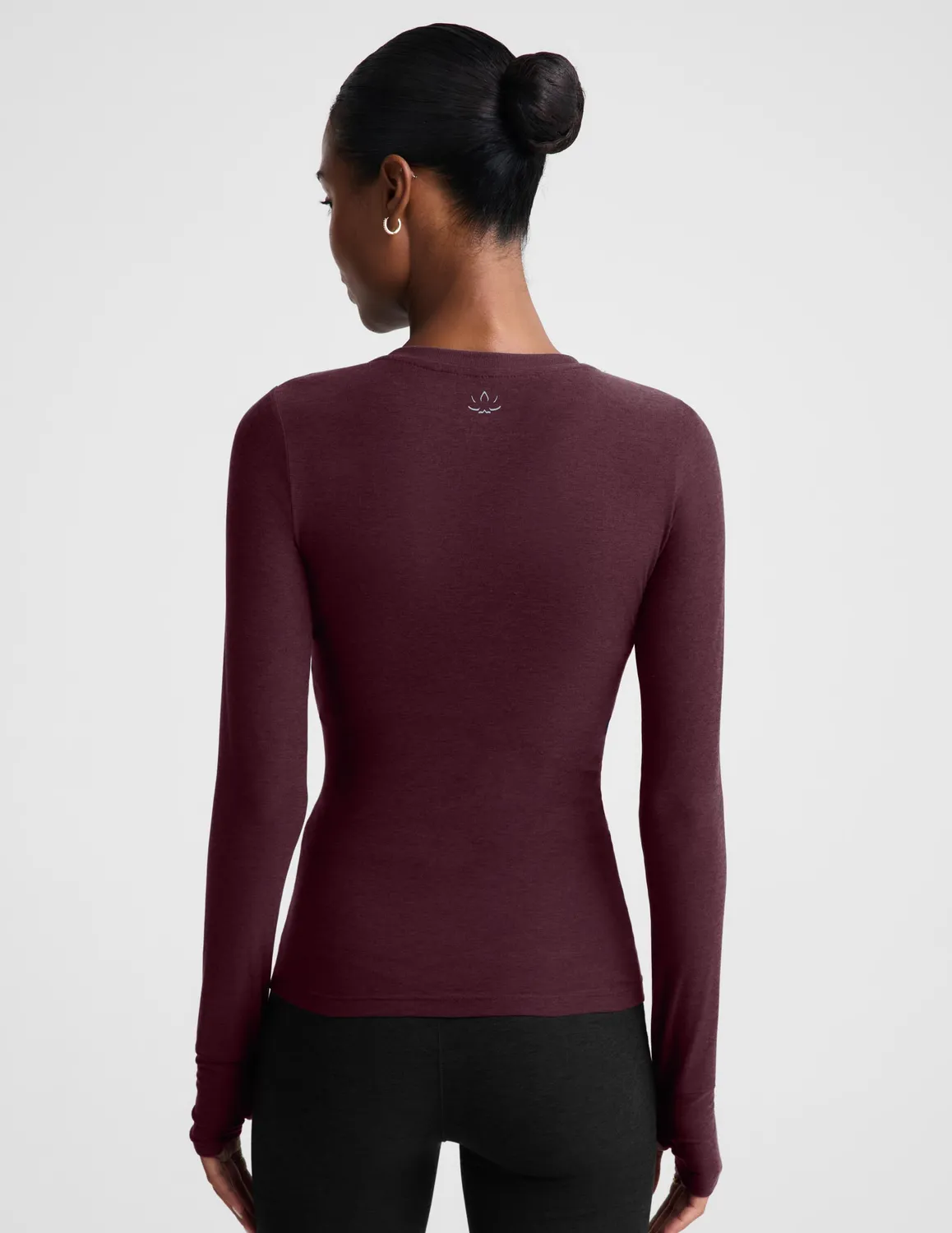 Beyond Yoga Featherweight Select Long Sleeve Crew träningströja vinröd