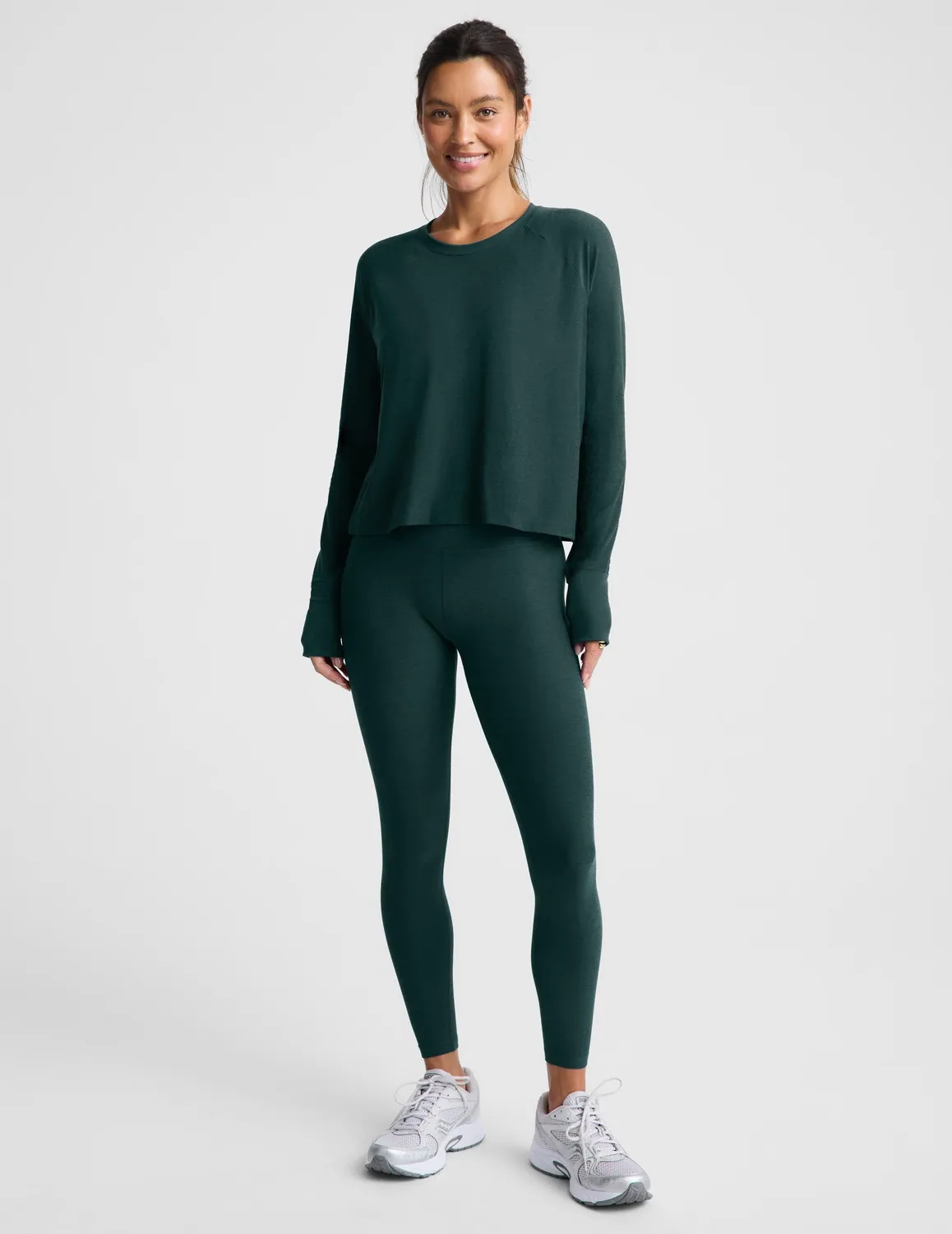 Beyond Yoga Featherweight Daydreamer Pullover långärmad tröja mörkgrön len