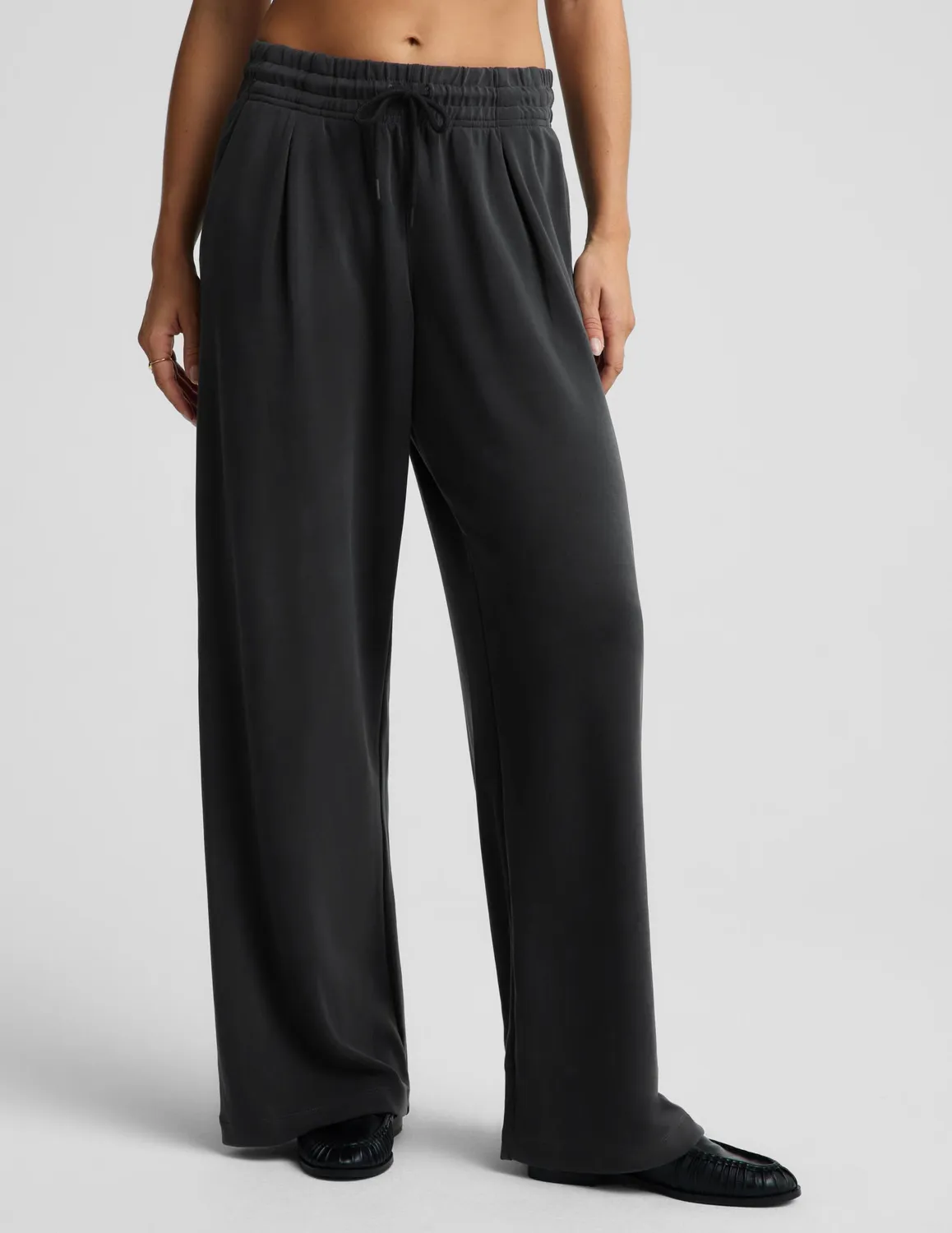 Beyond Yoga Luxe Sandwash Double Knit Wide Leg byxor Dark Charcoal hög midja
