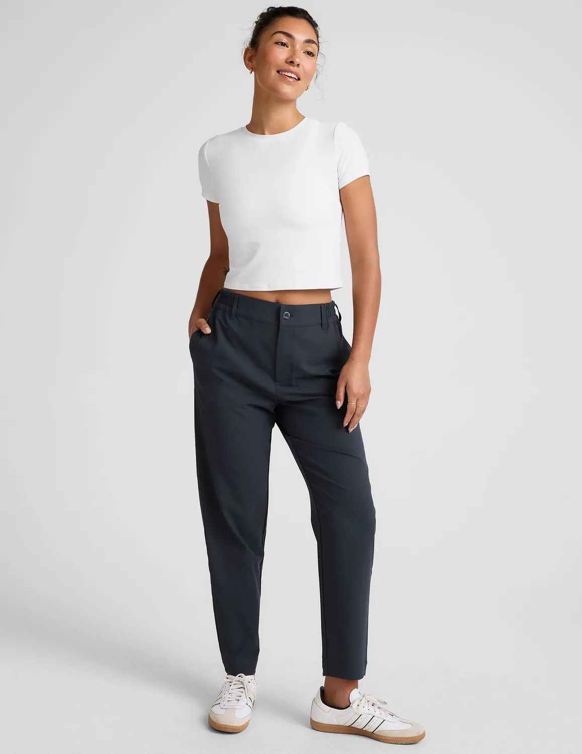 Beyond Yoga Status Tapered Pant byxor Nocturnal Navy blå