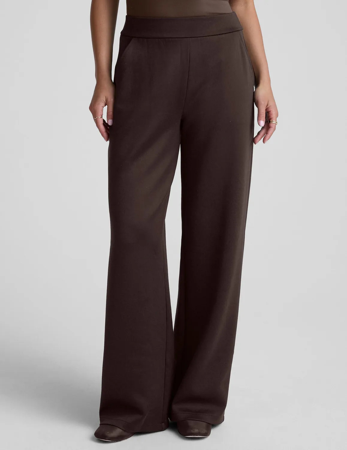 Beyond Yoga In The Flow vida byxor Dark Chocolate ficka