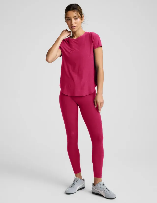 Beyond Yoga Featherweight On The Down Low T-shirt Berry Red mjuk