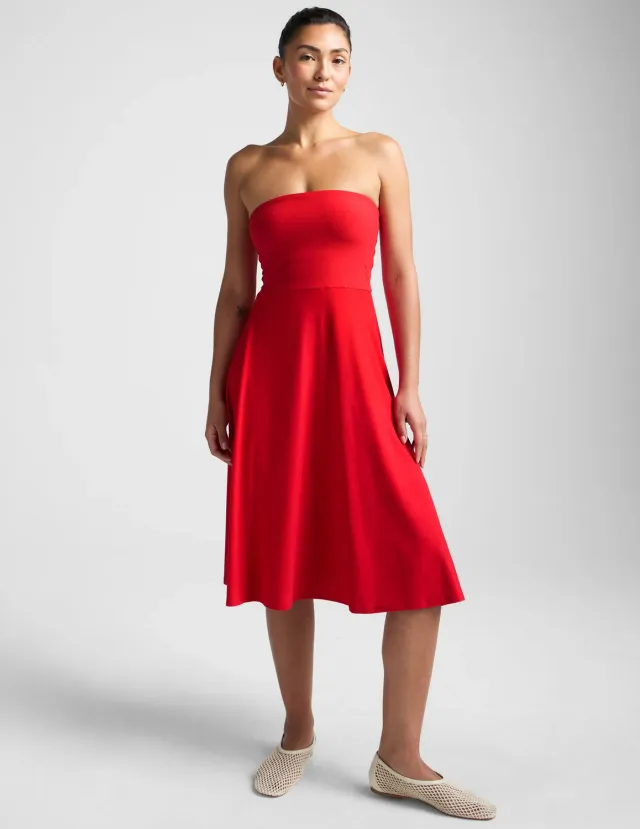 Beyond Yoga Featherweight Strapless klänning Candy Apple Red bh