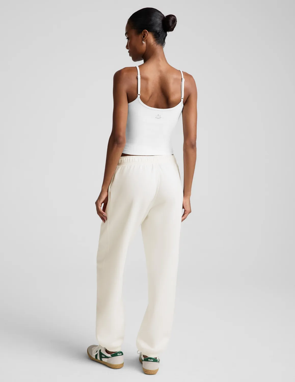 Beyond Yoga LuxeFleece 2.0 Jogger 26 mjukisbyxor fresh snow