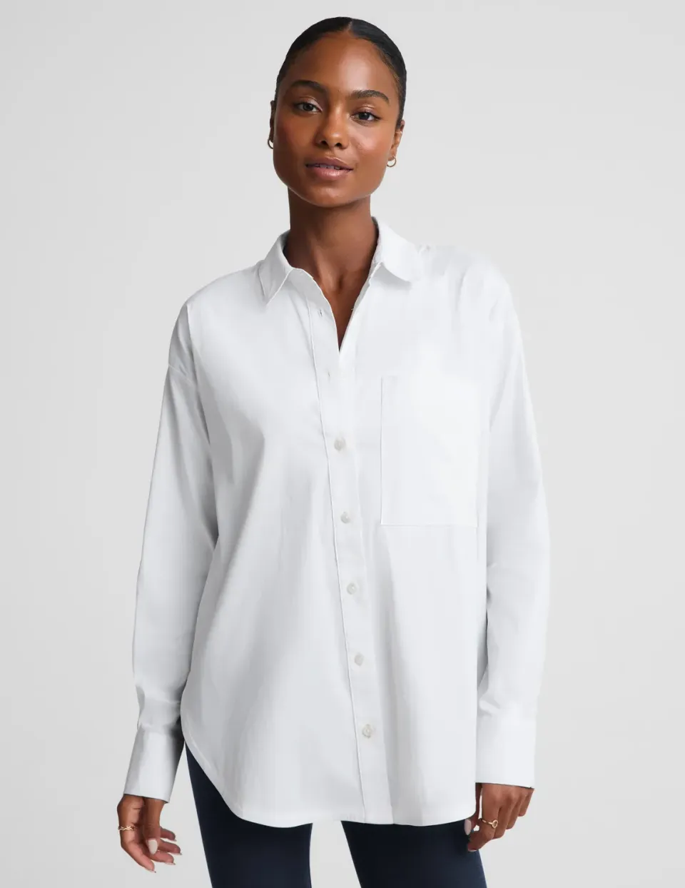 Beyond Yoga Forever Favorite Button Down skjorta vit oversize