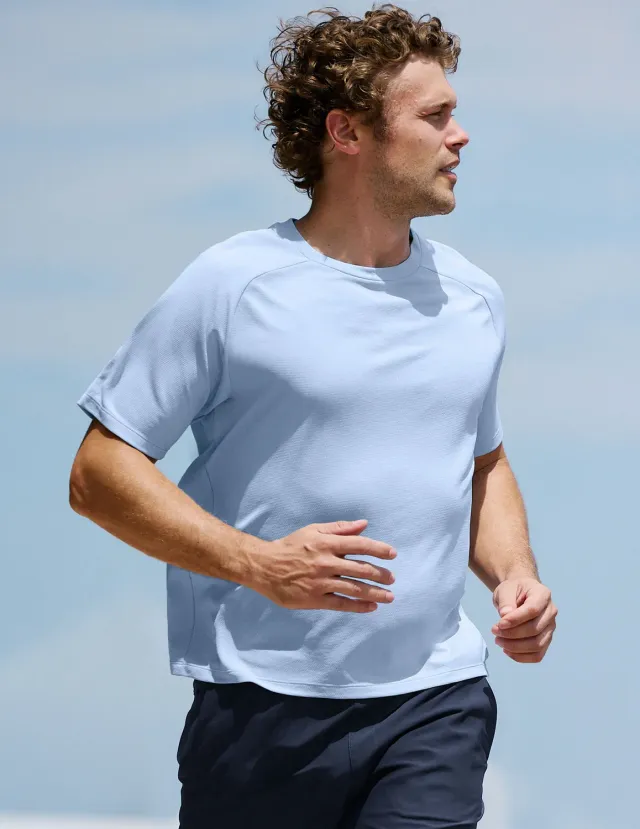 Beyond Yoga All In Active Men's Tee t-shirt Blue Mist slim fit