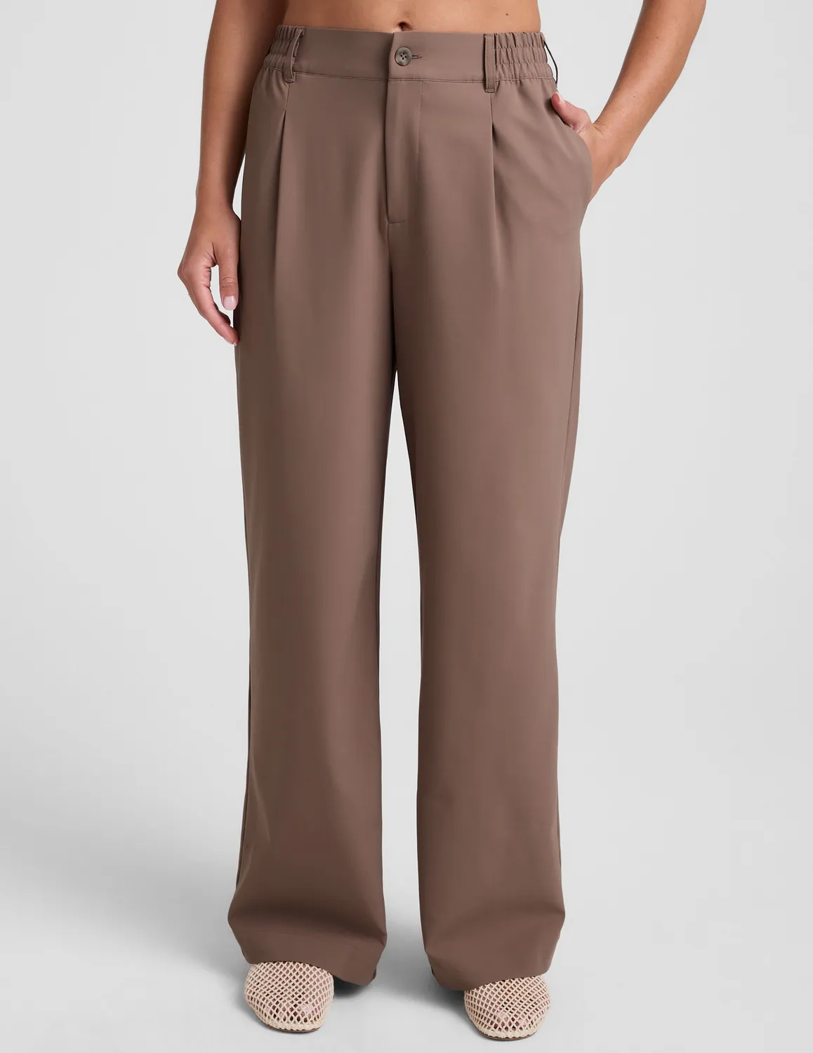 Beyond Yoga Status Wide Leg Trouser 31" kostymbyxa Khaki 31 tum