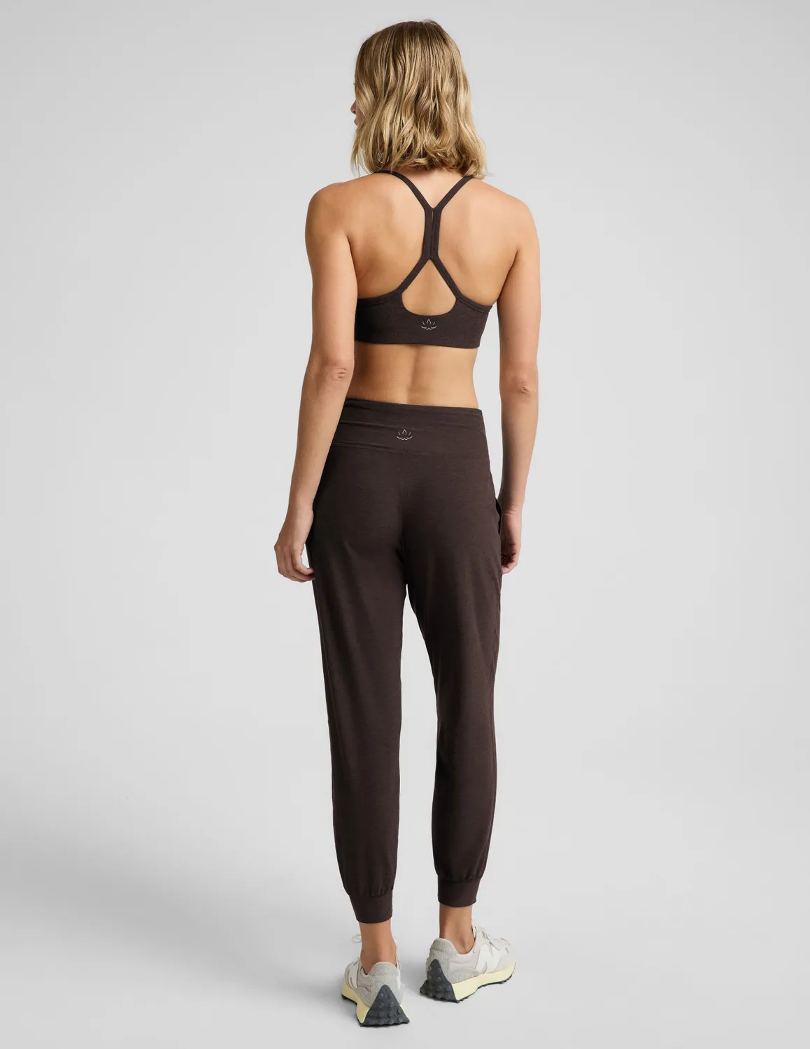Beyond Yoga Midweight Spacedye Midi Jogger mjukisbyxor Dark Chocolate Heather
