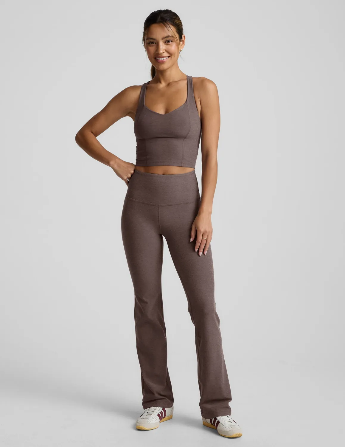 Beyond Yoga Spacedye Intensity Racerback Cropped Tank linne woodland medelstöd